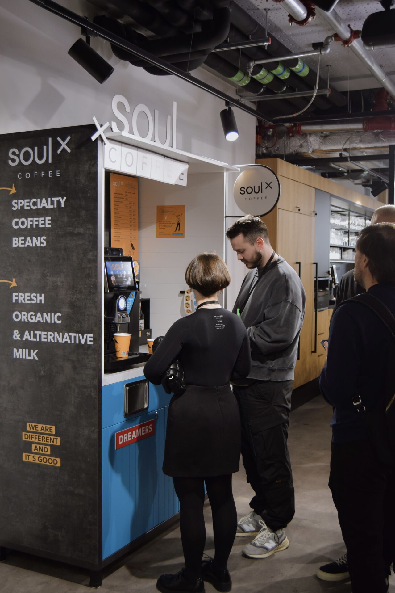 Placeholder: SoulxCoffee station zonder scherm, intieme setting