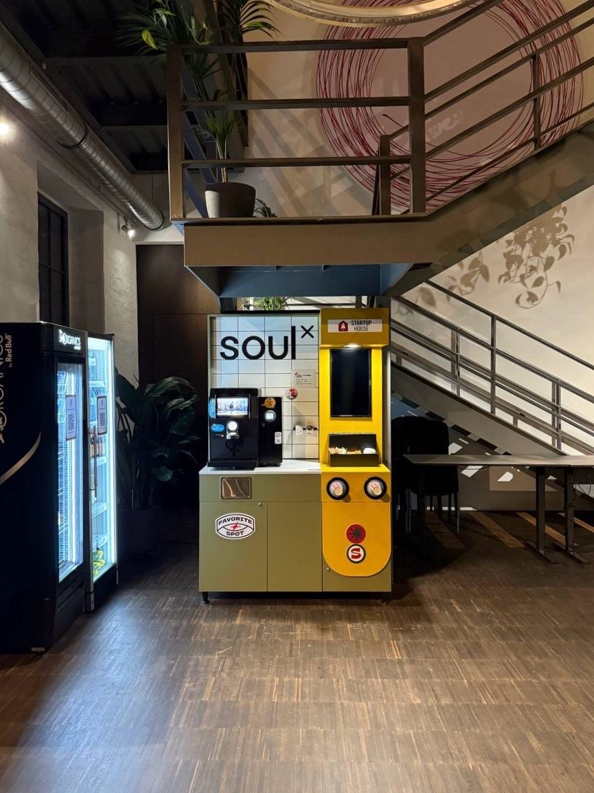 Placeholder: SoulxCoffee station in een kantooromgeving